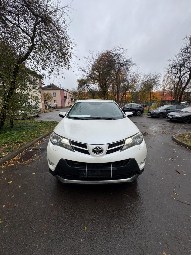 Toyota RAV4, 2013, 89 000 km